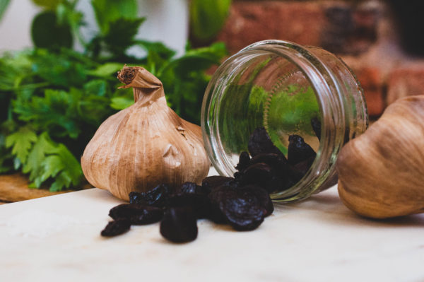 Ail noir bio décortiqué - Organic Black Garlic pealed