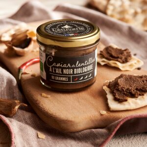 Organic black garlic lentils spread